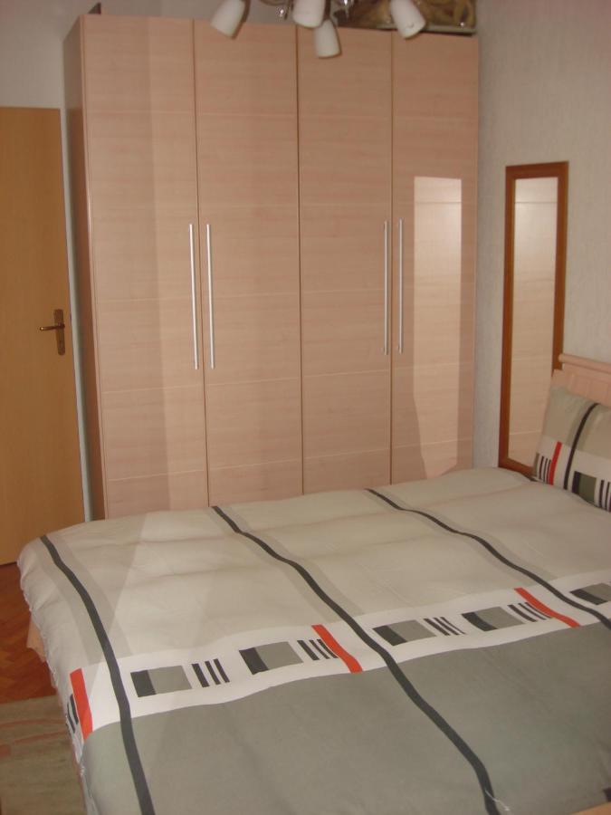 פרישטינה Jani Apartment מראה חיצוני תמונה
